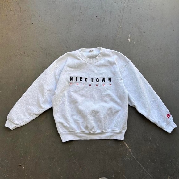 Nike Other - Vintage Nike Niketown Chicago made in usa crewneck